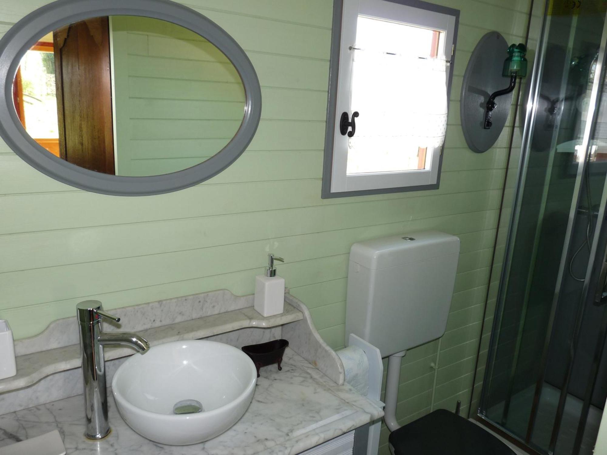 Roulotte Gabi Hotel Rouville  Екстериор снимка